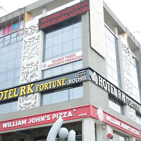 Hotel Rk Fortune Ahmedabad Luaran gambar