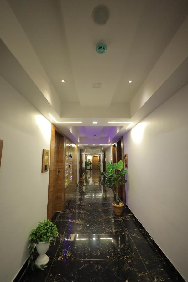 Hotel Rk Fortune Ahmedabad Luaran gambar