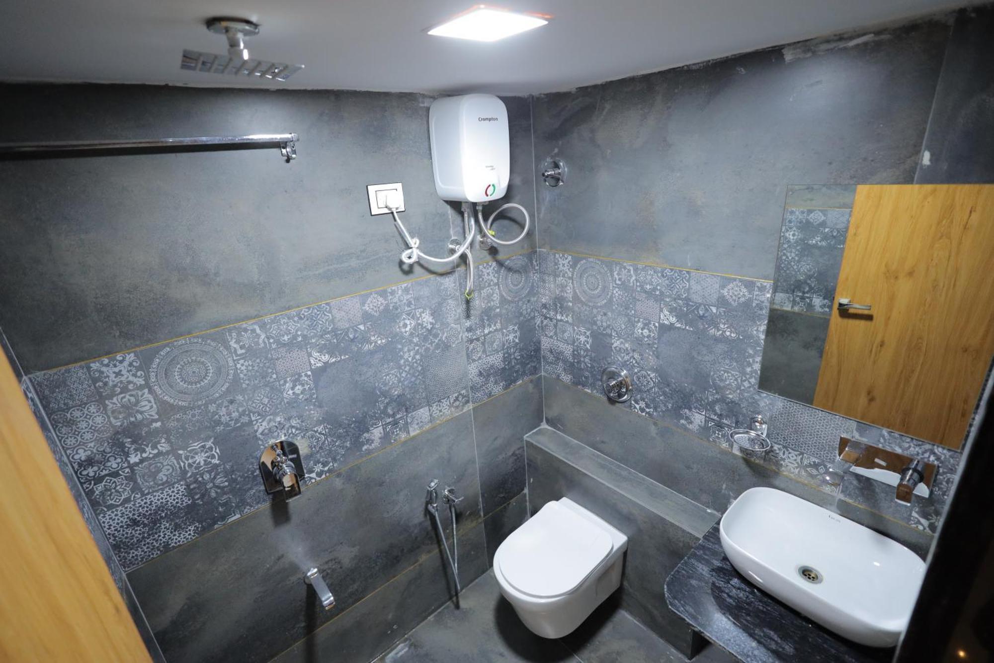 Hotel Rk Fortune Ahmedabad Luaran gambar